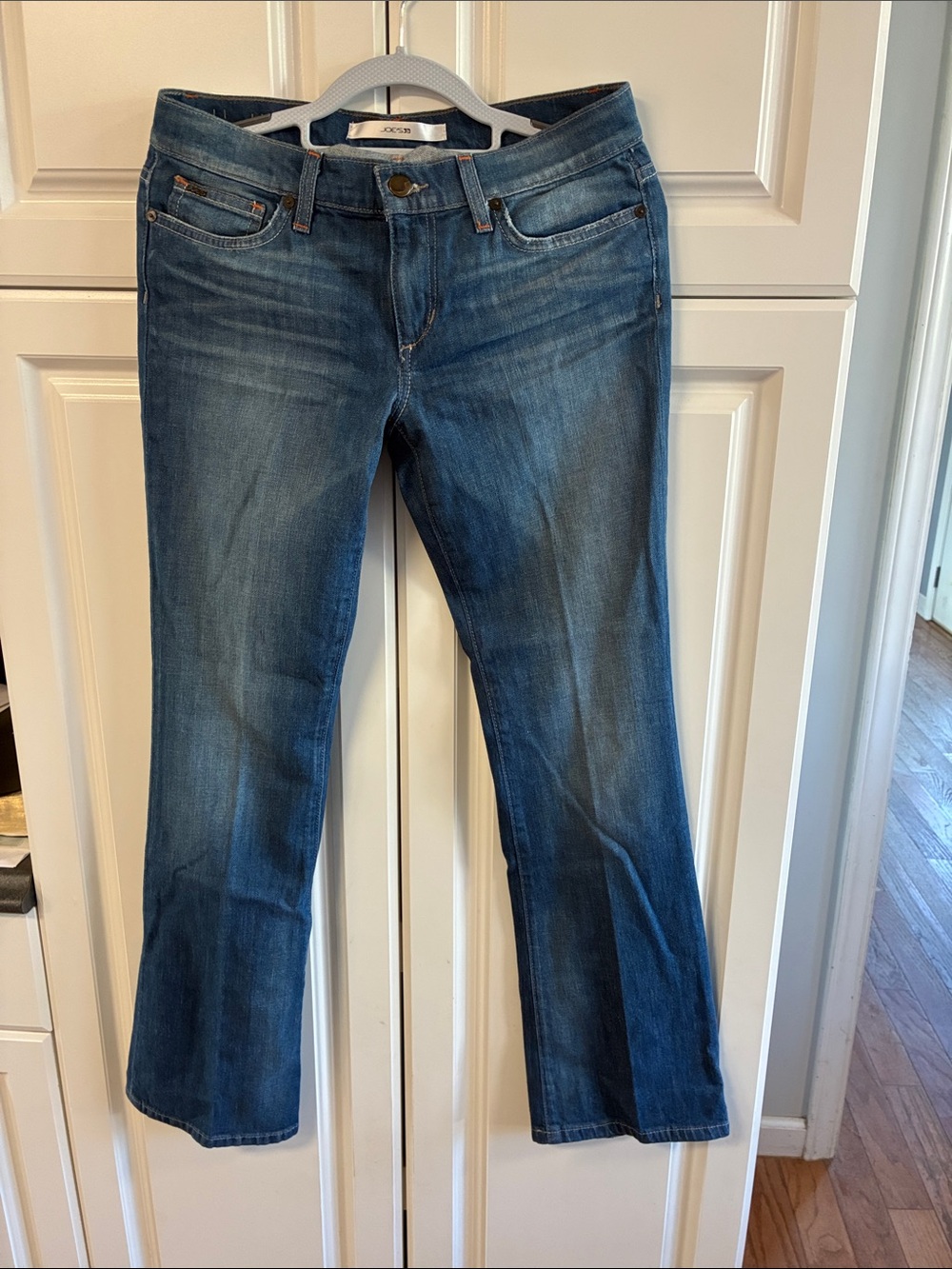 Women’s Joe’s size 26 Blue Jeans